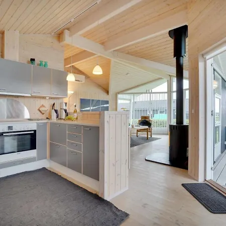 Holiday home Lucio *