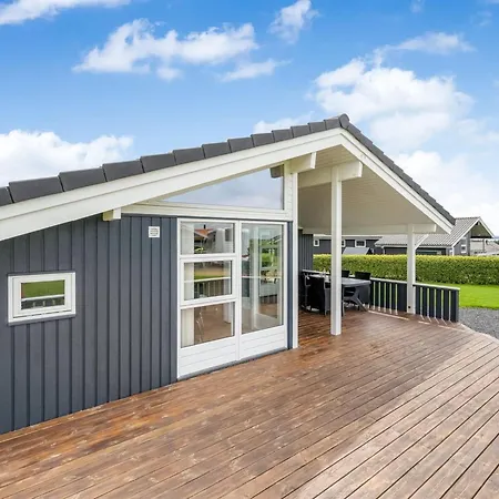 Lucio - 350m To The Fjord By Interhome Casa vacanze